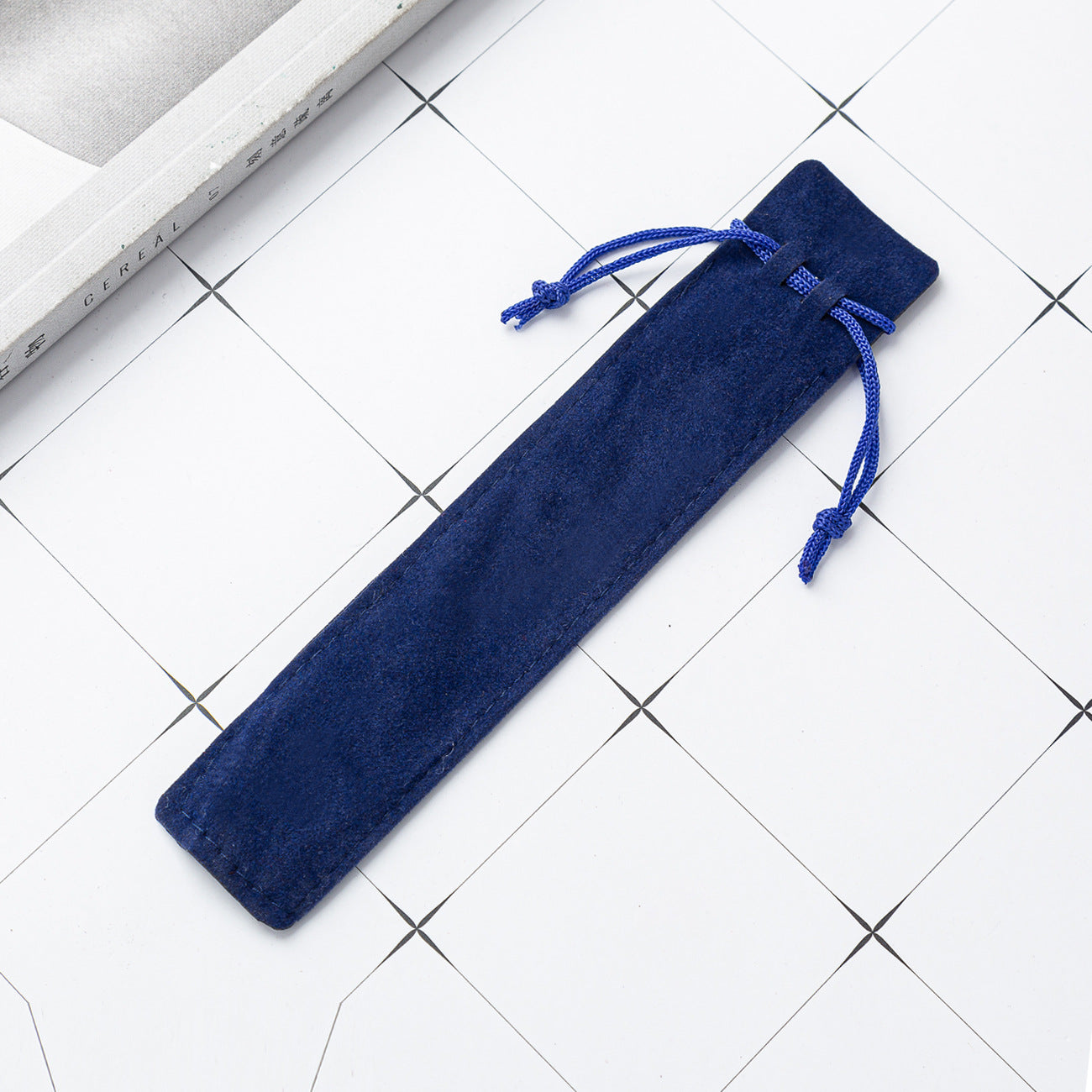 Crystal pen flannel pencil case