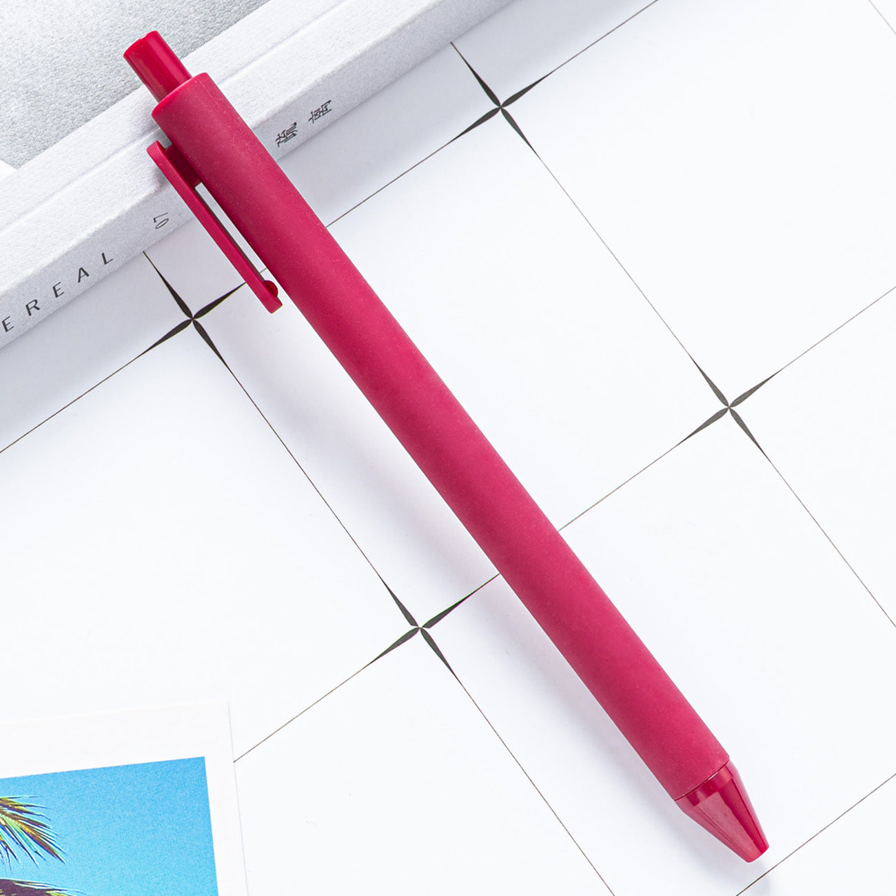 Press the plastic pen to print the logo creative candy, wholesale