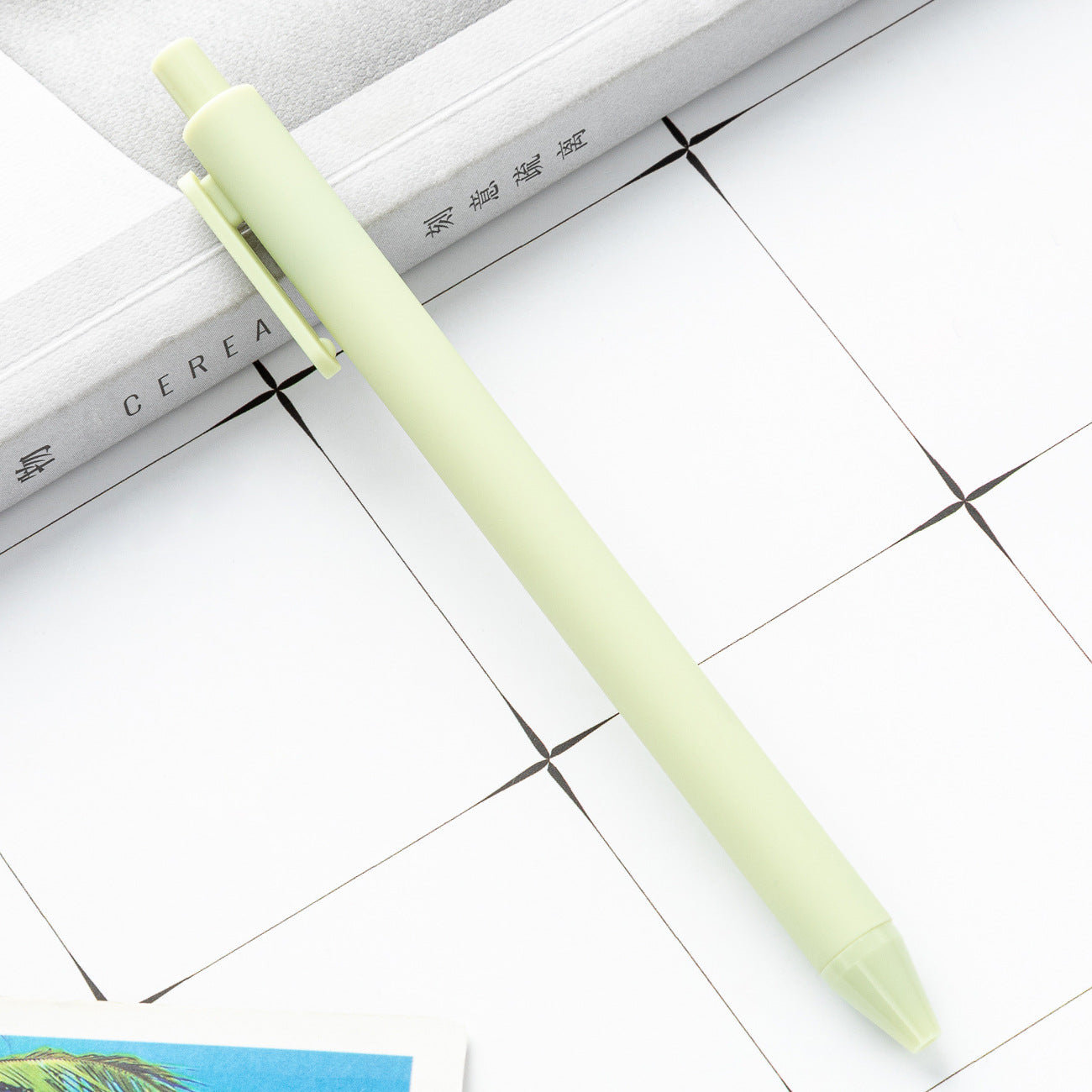 Press the plastic pen to print the logo creative candy, wholesale
