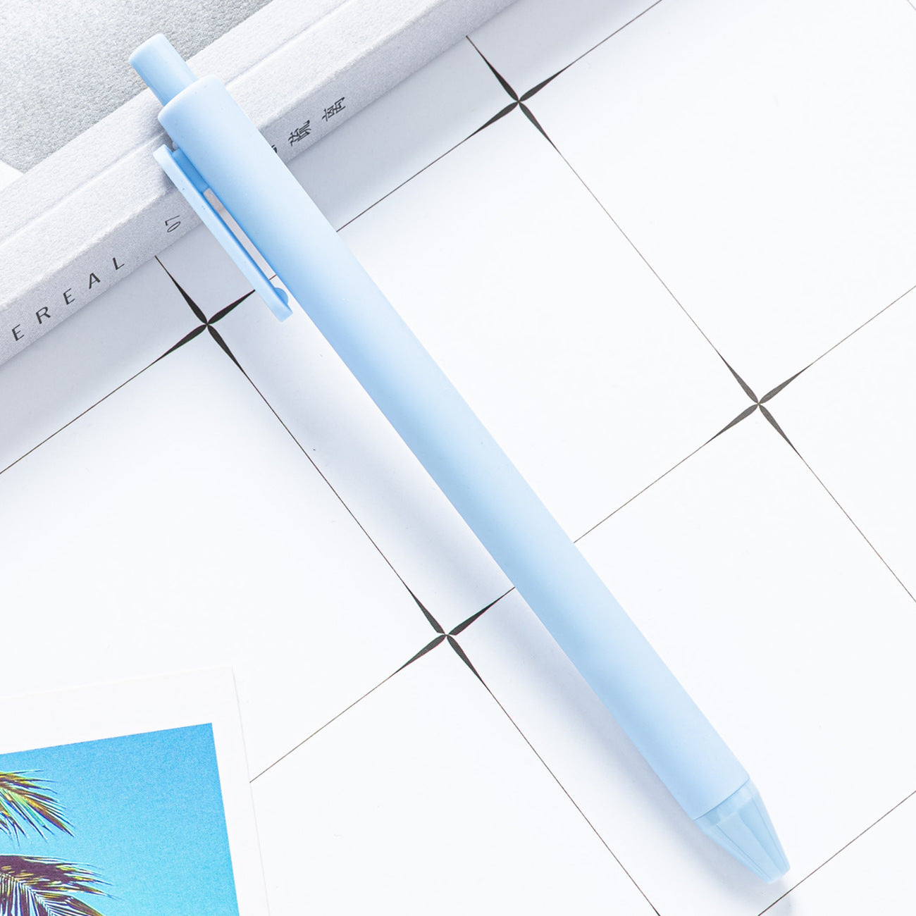 Press the plastic pen to print the logo creative candy, wholesale