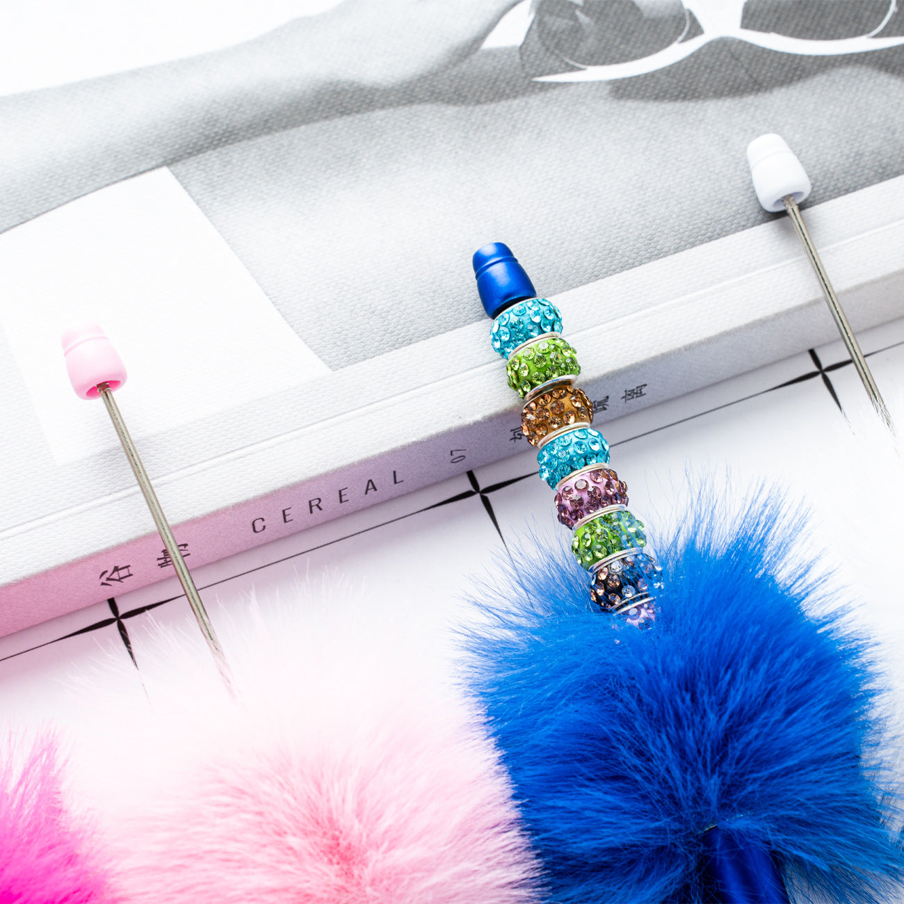 New creative DIY hairball beaded ballpoint pen (10pcs)
