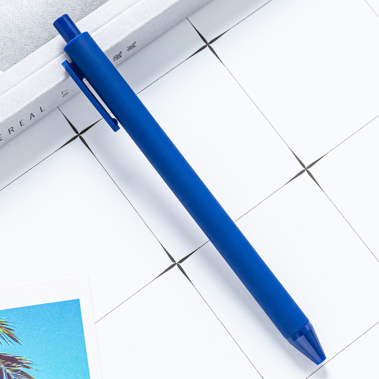 Press the plastic pen to print the logo creative candy, wholesale