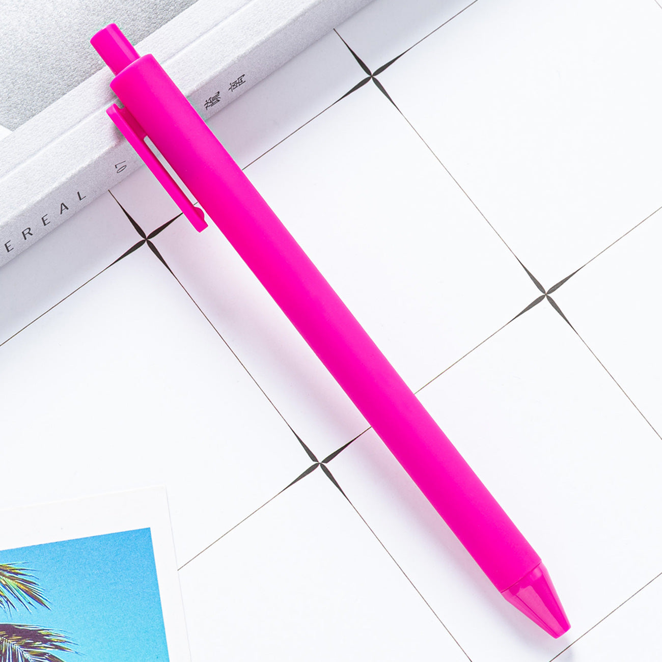 Press the plastic pen to print the logo creative candy, wholesale