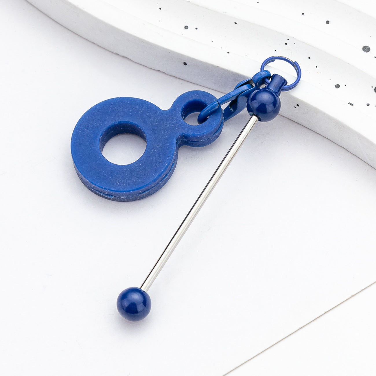DIY beaded silicone straw pendant is suitable for 8mm-10mm water cup straw.