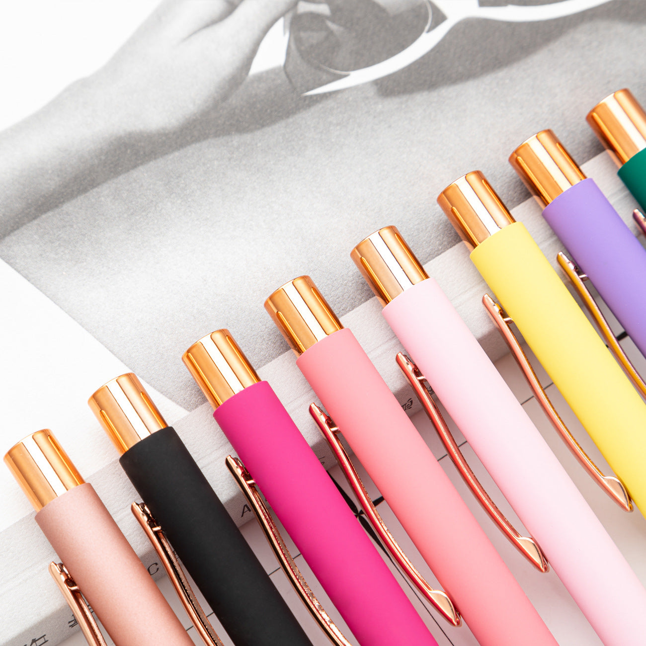 Push Ballpoint Pen Gift Pen (5pcs)